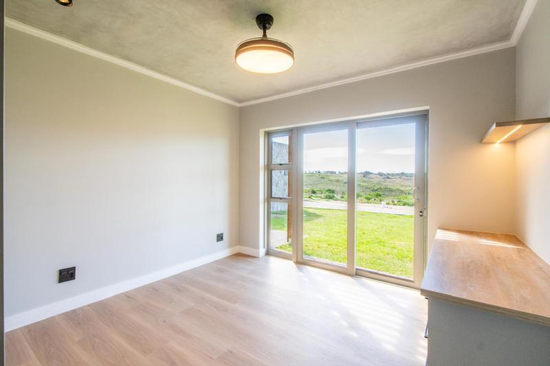 4 Bedroom Property for Sale in Renosterbos Estate Western Cape
